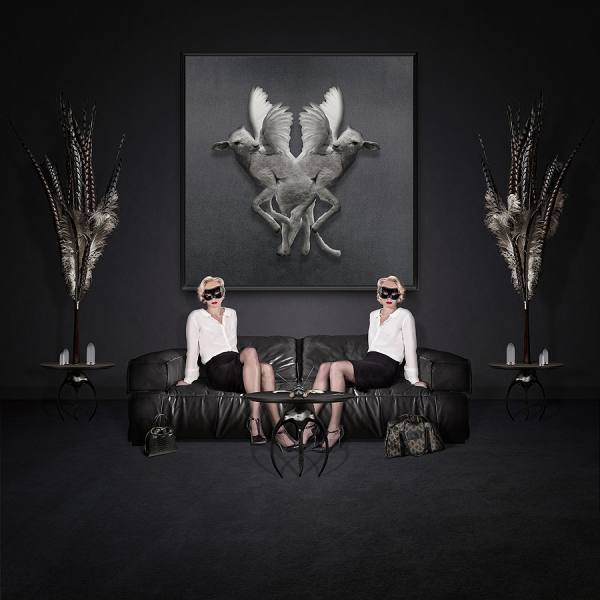 Photograph Rondon Fabrice Twins on One Eyeland